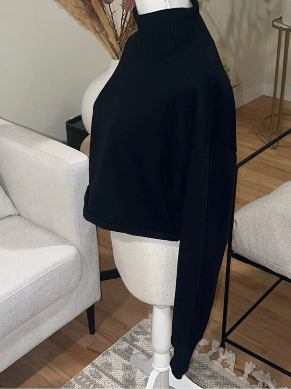 🆕ALO YOGA Cropped Serenity Sweatshirt